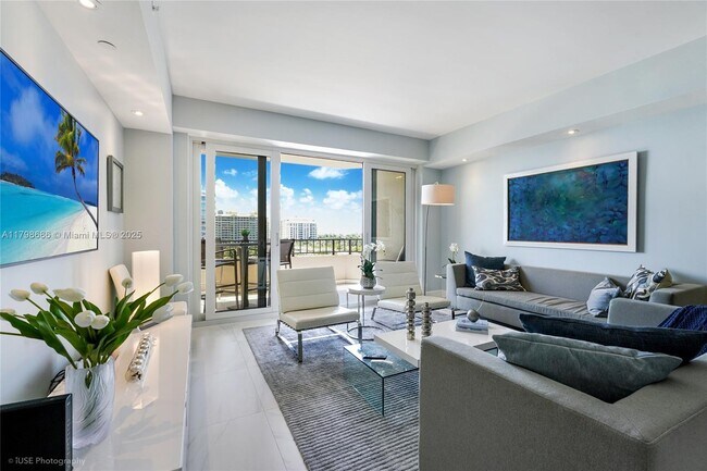 Building Photo - 201 Crandon Blvd