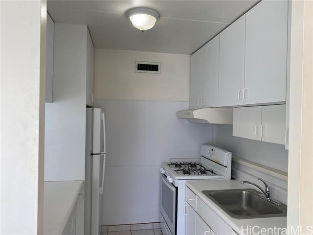 Building Photo - 910 Ahana St