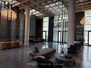 Building Photo - 28 Interchange Wy