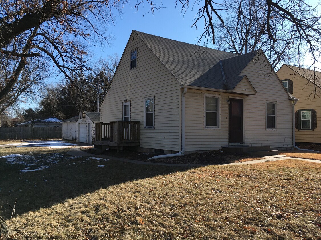 3326 N 48th St, Lincoln, NE 68504 House Rental in Lincoln, NE
