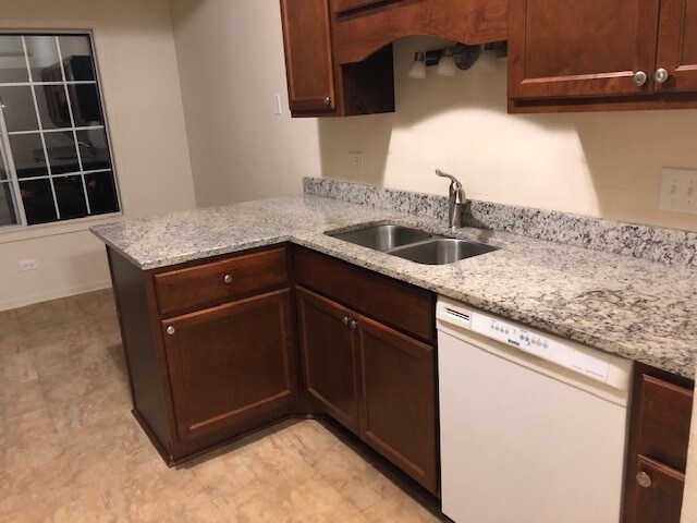 Foto del edificio - 1741 Chesapeake Ln