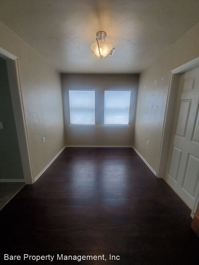 Foto del edificio - 3 br, 2.5 bath House - 718 E Johnson Street