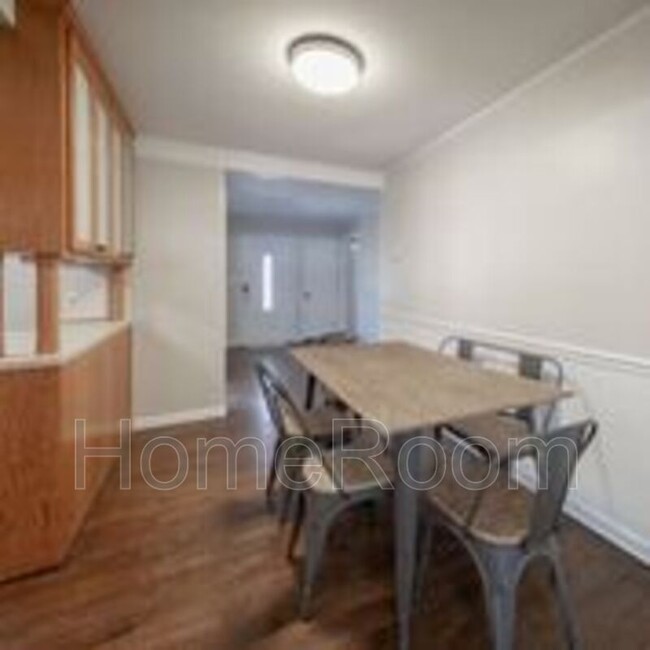 Foto del edificio - 5511 Horton St