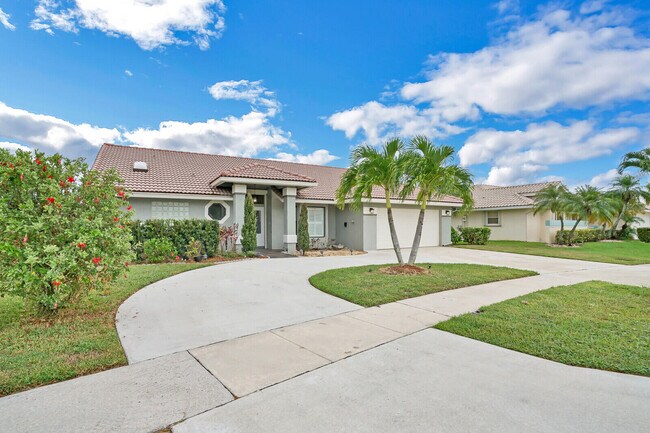 Building Photo - 6671 Lake Loran Way