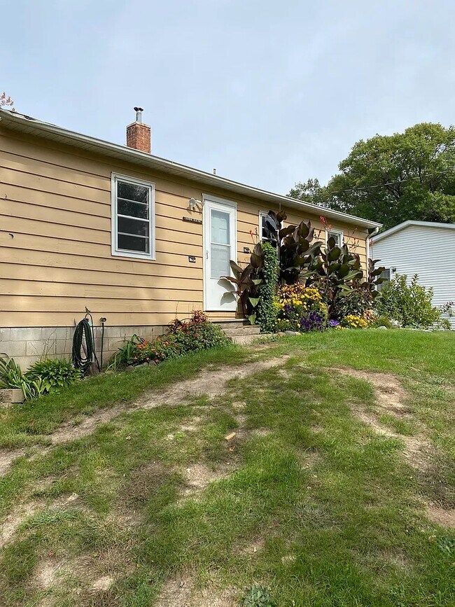 Foto del edificio - 2099 317th Ave NE