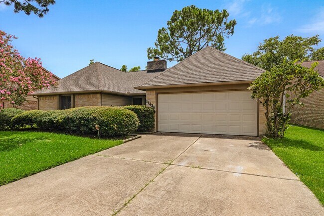 Foto del edificio - 11426 Sageperry Dr