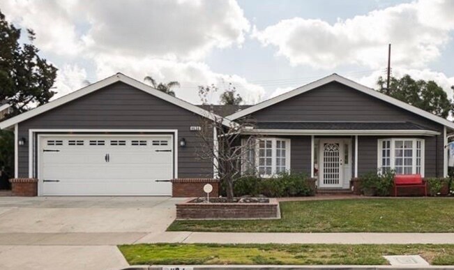 Foto principal - 1134 E Darby Ave