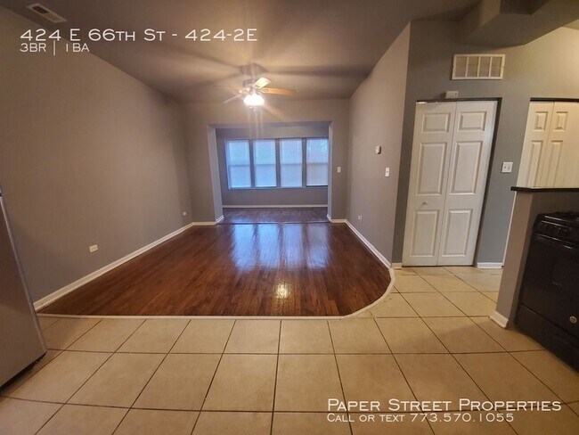 Building Photo - 424 E 66th St