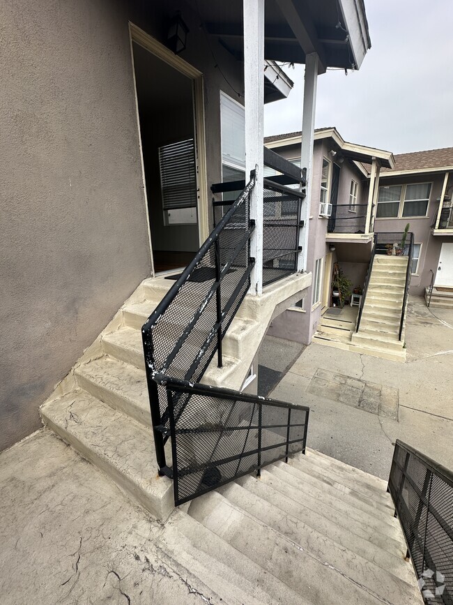 Building Photo - 4107 Wade St