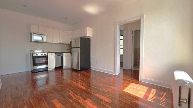 Building Photo - 20 Magaw Pl