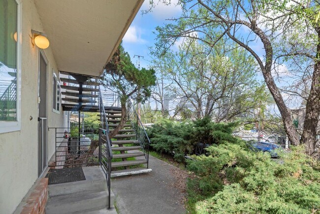 Foto del edificio - 2659 Baldwin Ln