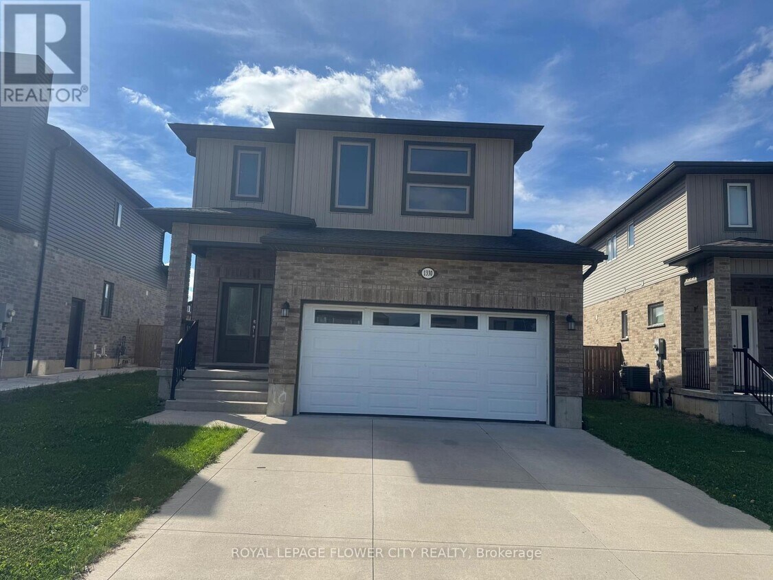 Photo principale - 1330 Lawson Rd