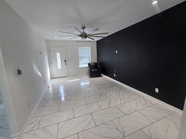 Building Photo - Welcome to The Buchanan Retreat – Modern 4...