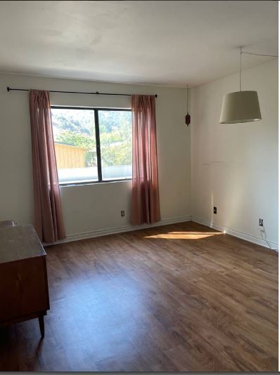 Building Photo - 5036 E Echo St