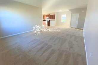 Building Photo - 4002 Singletree Ln