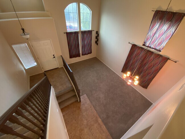 Building Photo - 41293 W Cielo Ln