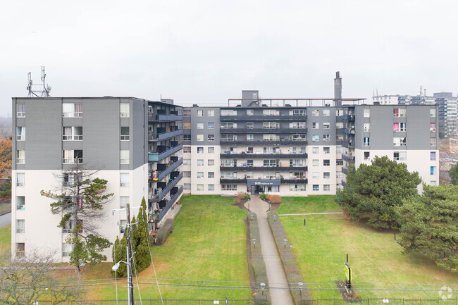 Photo du bâtiment - Berkley Parkside