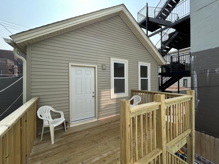 Primary Photo - 2 bedroom in Chicago IL 60622