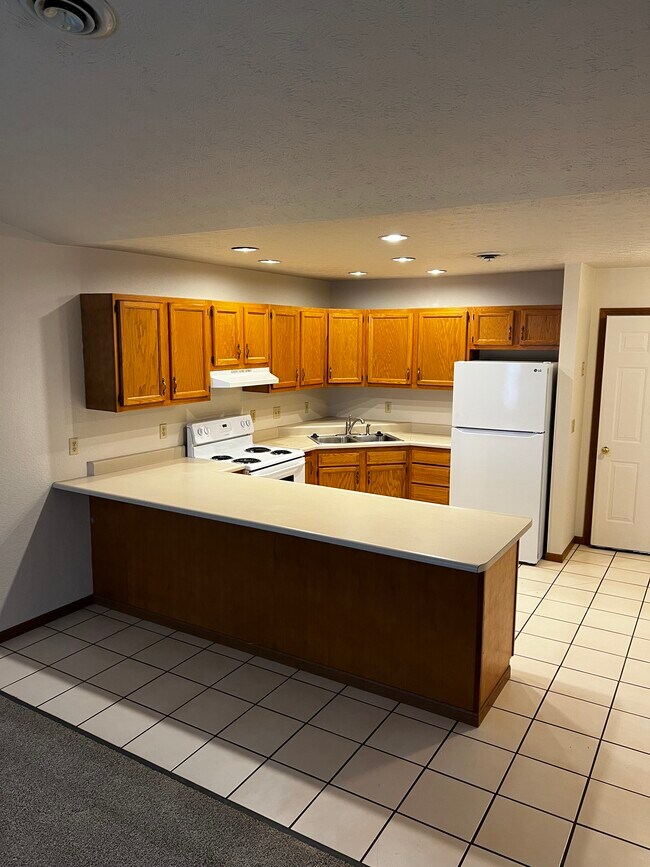 Foto del edificio - 1198 Abbott Cir