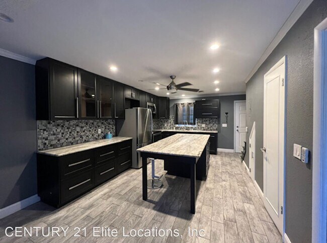 Foto del edificio - 2 br, 1.5 bath House - 13702 Orange Sunset...