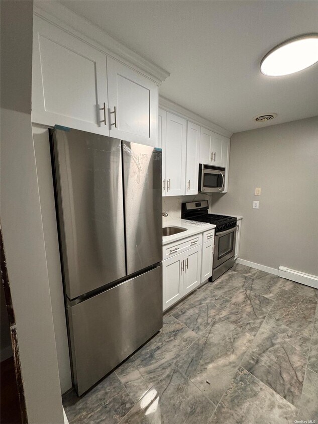 282 16th St, West Babylon, NY 11704 House Rental in West Babylon, NY