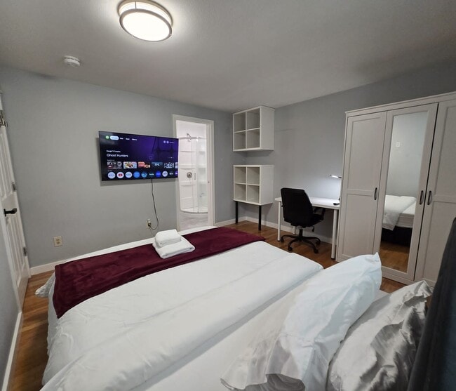 Foto del edificio - 19925 Wallingford Ave N