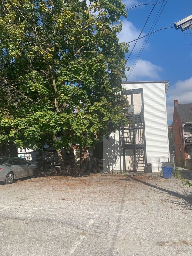 Foto del edificio - Coming soon!  York City SD