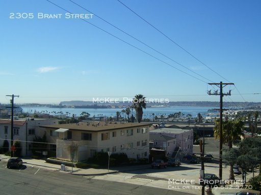 Building Photo - 2305 Brant St