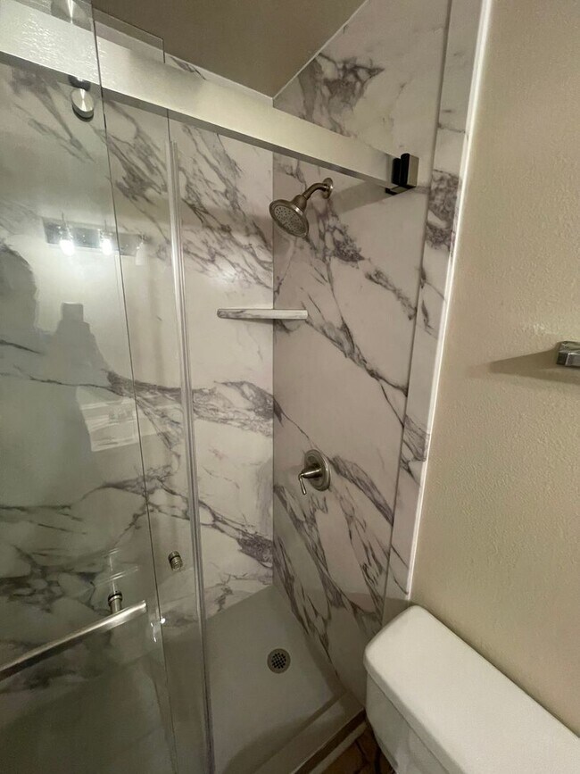 Foto del edificio - 4155 Mt Alifan Dr