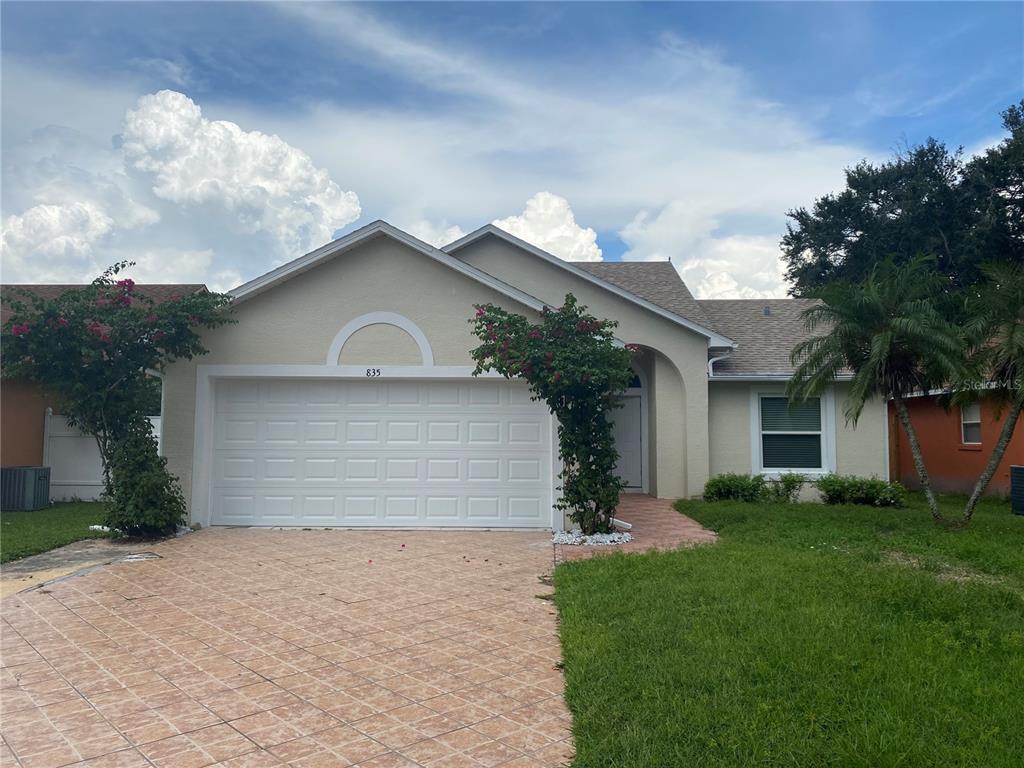 835 Country Crossing Ct, Kissimmee, FL 34744 House for Rent in