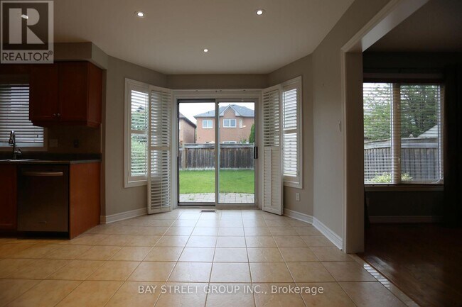 Building Photo - 343 Vellore Ave