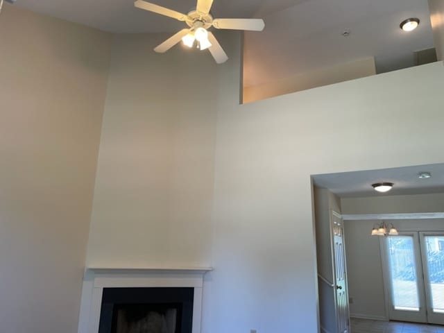 Vaulted Ceiling - 3017 Roundway Down Ln