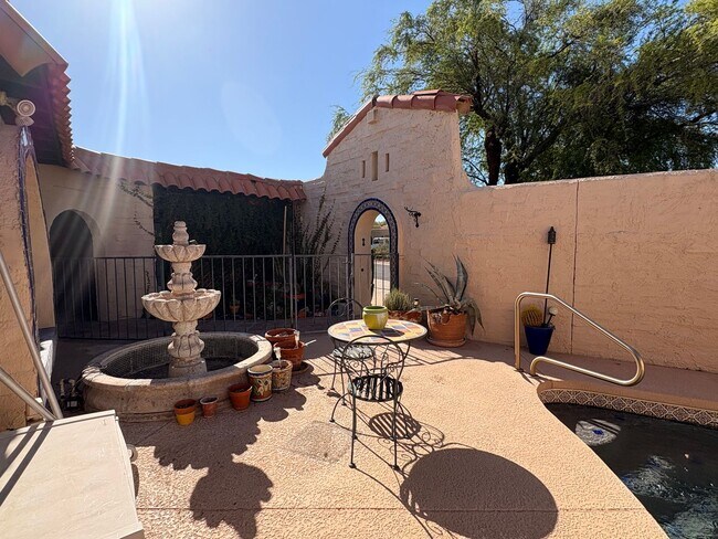 Foto del edificio - 3 Bed 2 Bath Historic Southern Home