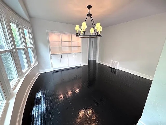 Comedor - 4224 Ingleside Avenue