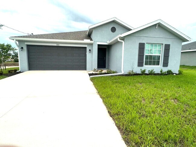 Building Photo - 3924 NE 17th Ave