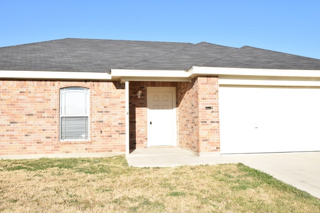 Building Photo - 3507 Doffy Dr