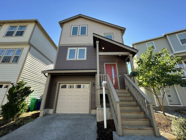 Foto del edificio - Charming 3-Bedroom, 3-Bathroom Home with Modern Finishes and Open Layout