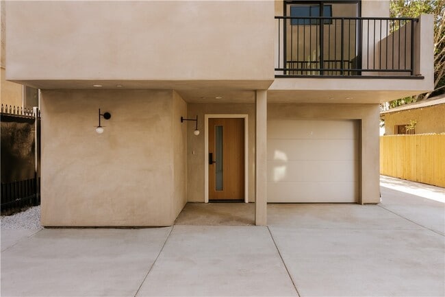 Building Photo - 1249 Seward St