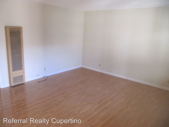 Building Photo - 1321 Saratoga Ave