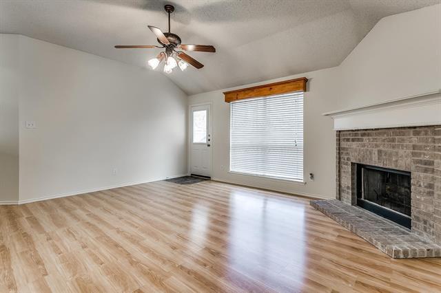 Building Photo - 9021 Rushing River Dr