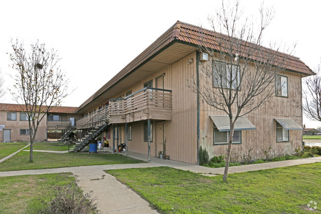 Building Photo - Los Olivos Apartments