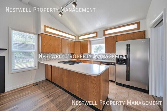 Foto del edificio - 1528 E Dawn Dr