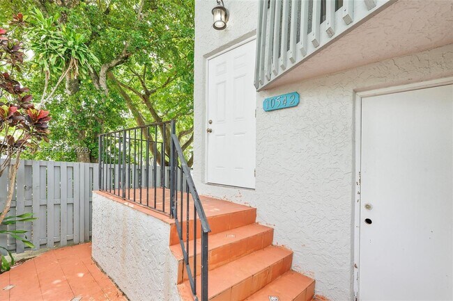 Foto del edificio - 10542 NW 7th Terrace