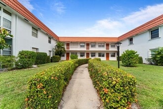Building Photo - 2600 SE Ocean Blvd