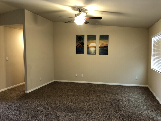 Building Photo - 6108 Arlitos St