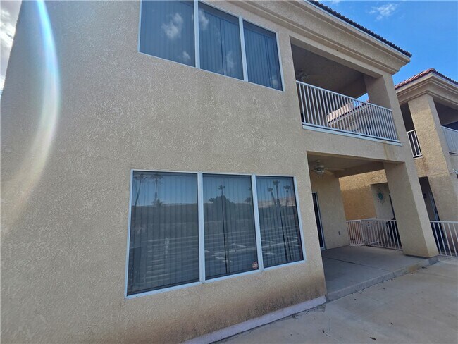 Foto del edificio - 1825 E Shore Villas Dr