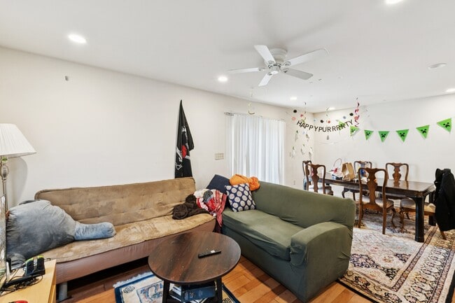 Building Photo - 8111 51st Ave