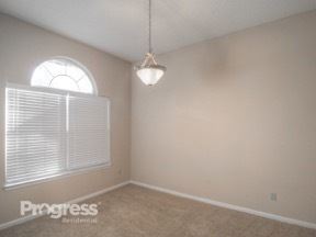 Foto del edificio - 249 Clover Ct