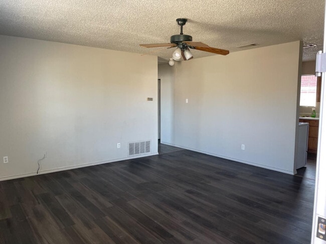 Building Photo - 1508 82nd St