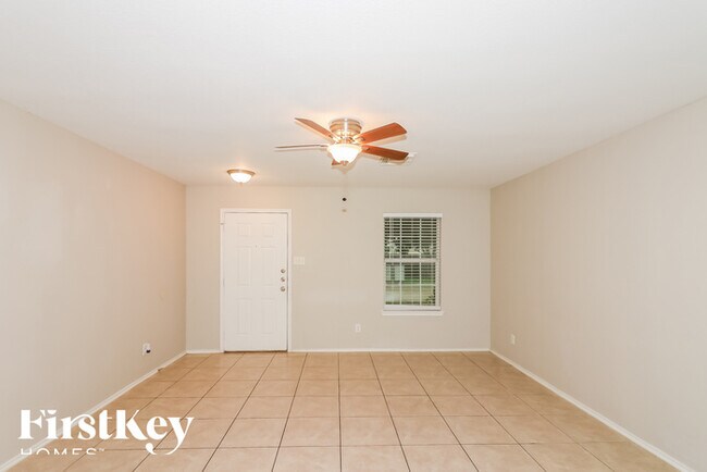 Foto del edificio - 3643 Bridgebluff Ln